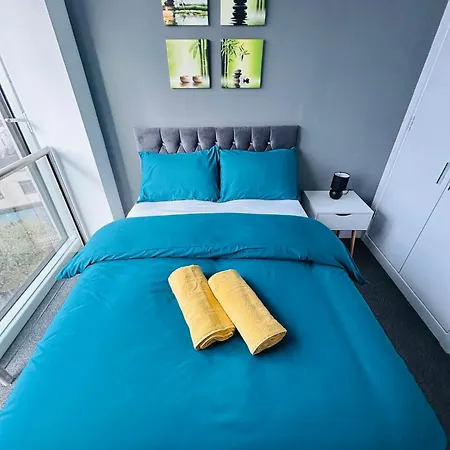 Apartament Centre, 2-bedroom Apartment, 5 Min Walk From New Street Train Station *