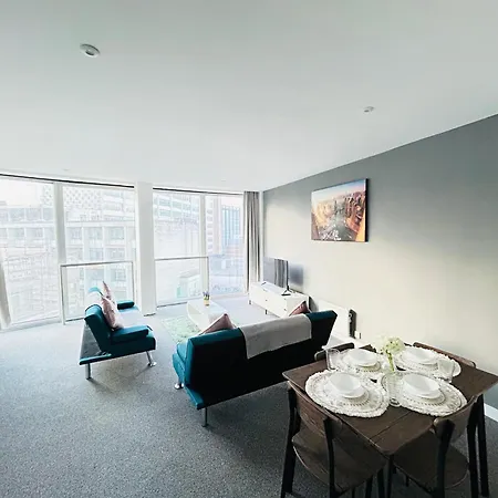 Apartament Centre, 2-bedroom Apartment, 5 Min Walk From New Street Train Station