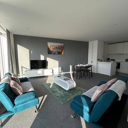 Apartament Centre, 2-bedroom Apartment, 5 Min Walk From New Street Train Station *